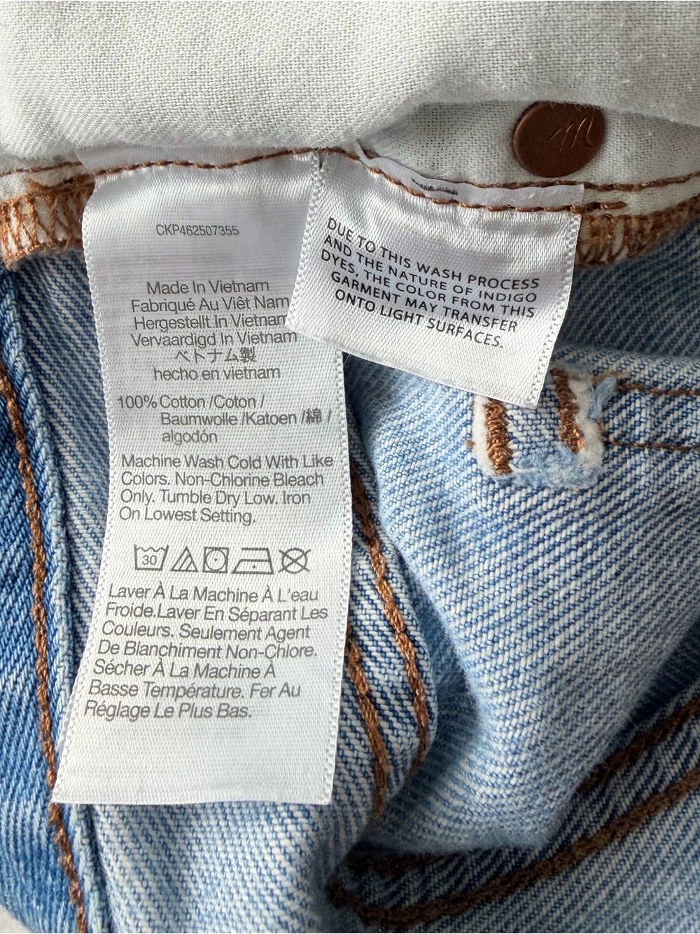 Madewell Mid Length Relaxed Fit Distressed Denim Shorts - size 29 - Picture 6 of 6